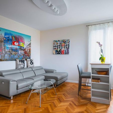 New With The Best View - 2Bd Bright Flat Near Ndk Szófia Kültér fotó